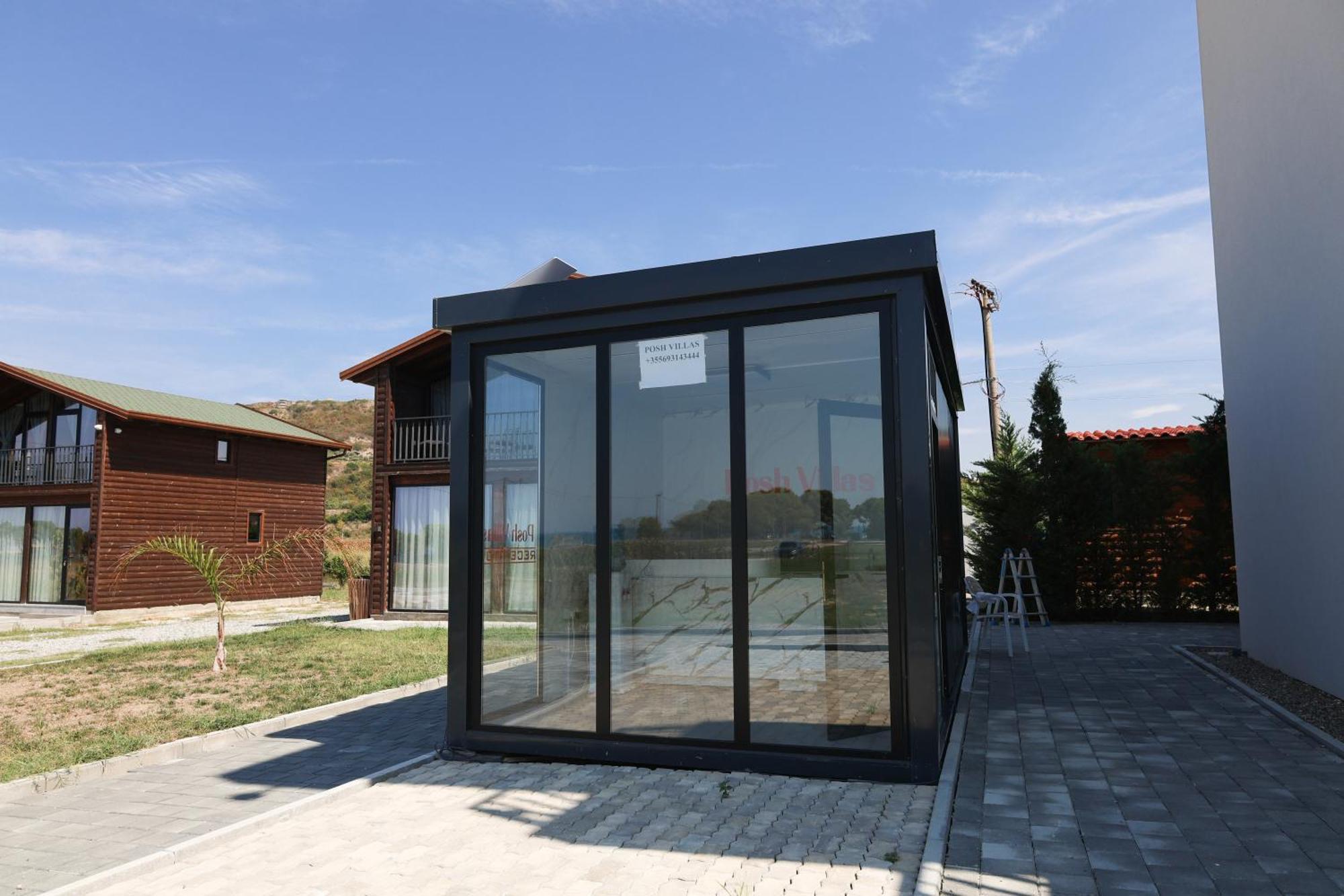 Posh Villa 1 Kavaje Esterno foto